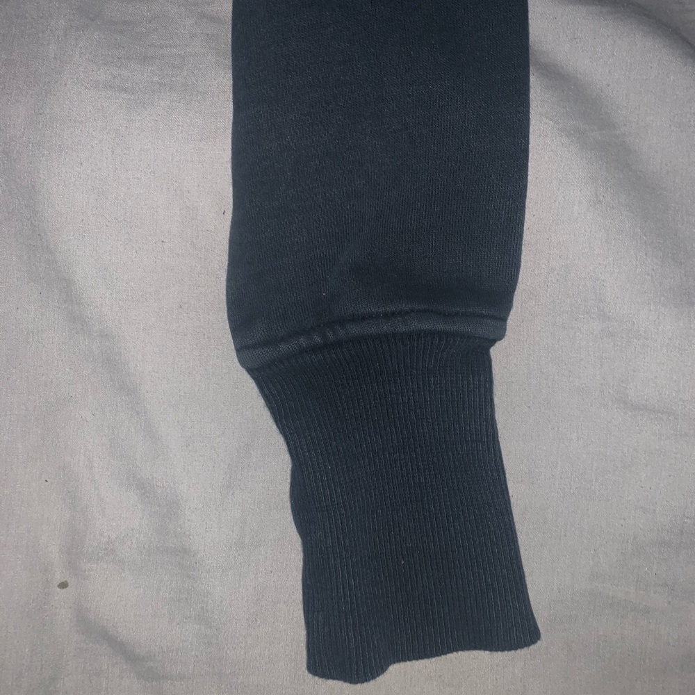 (3/$20) Lululemon black scuba sweater DAMAGED - Picture 6 of 10